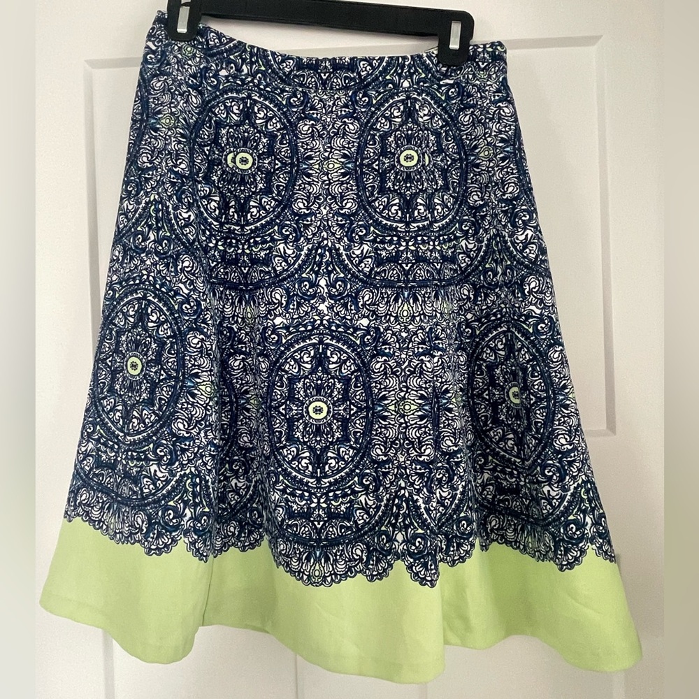BOGO The Limited Blue and Green Patterned Knee Length A-Line Skirt Size Small